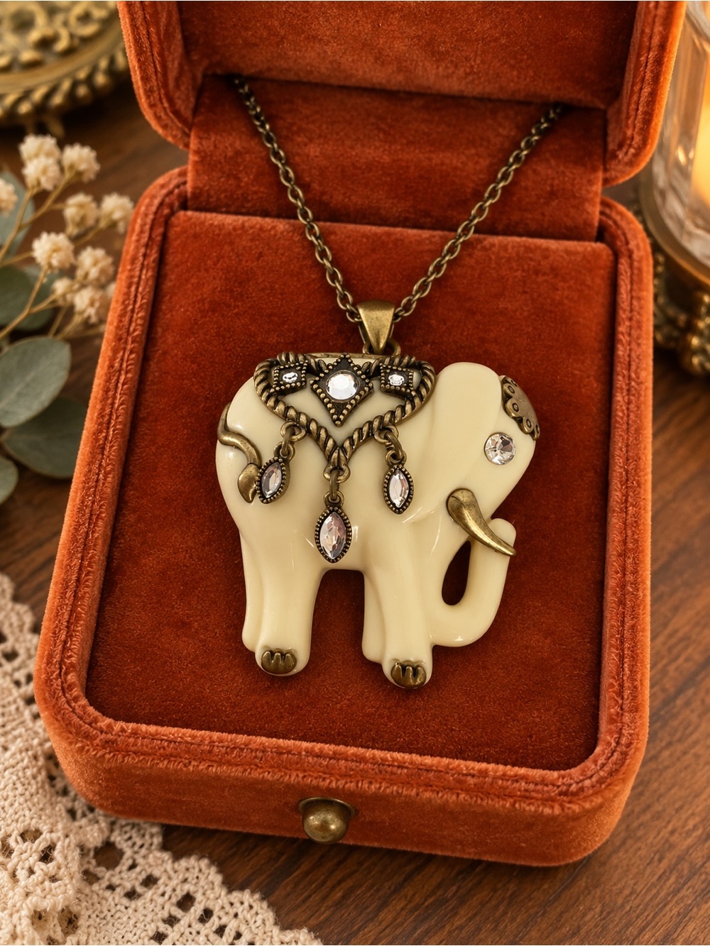 Avon Elephant Pendant Necklace Rhinestone Boho Statement Jewelry Vintage NR